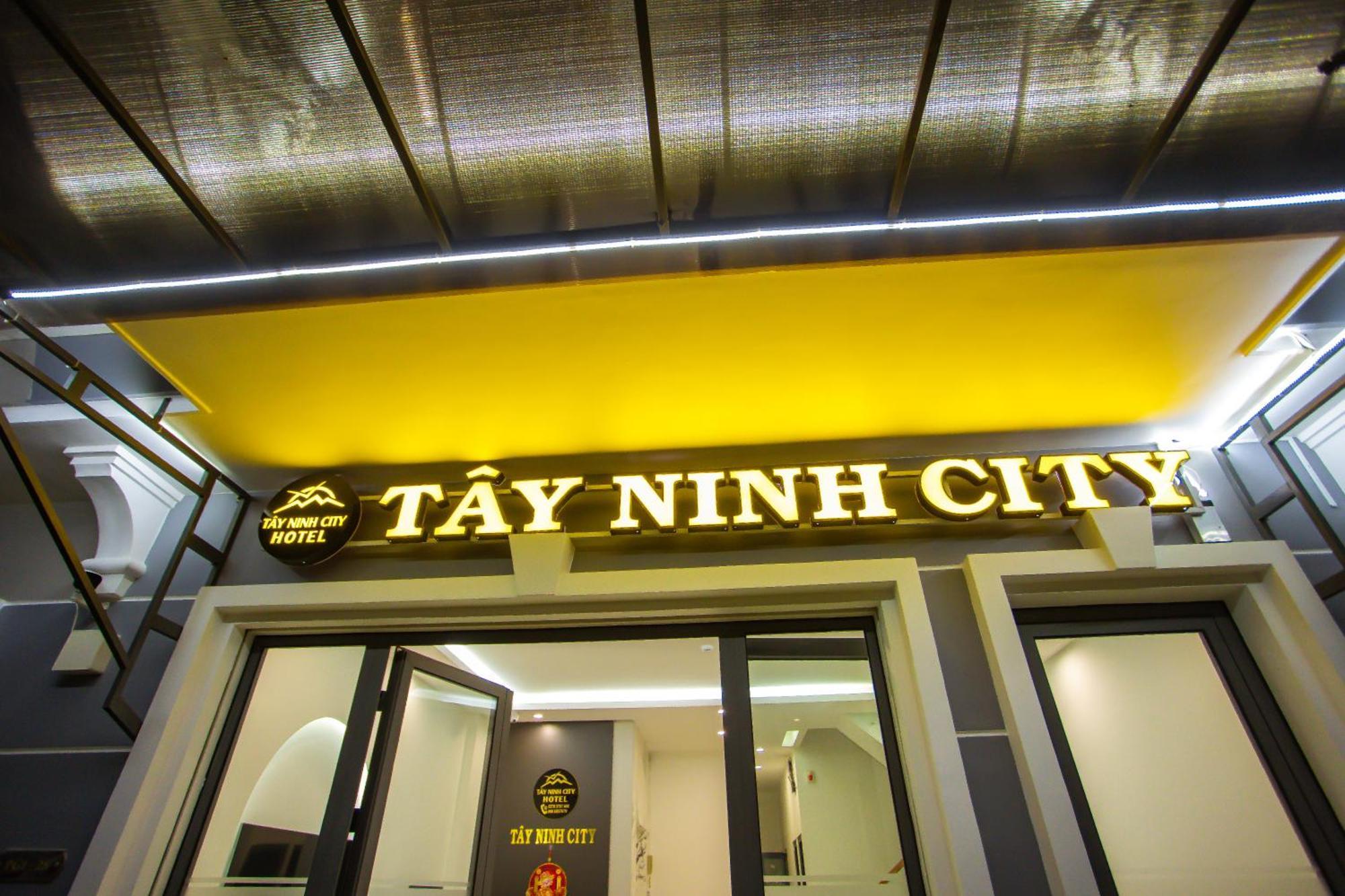 Tay Ninh City Hotel Esterno foto