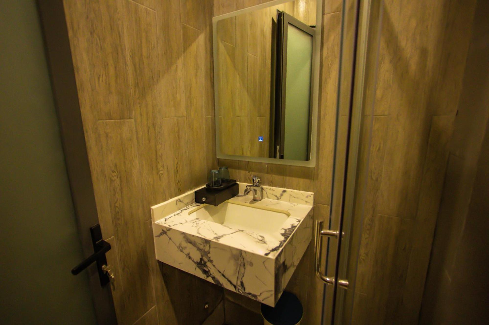 Tay Ninh City Hotel Esterno foto