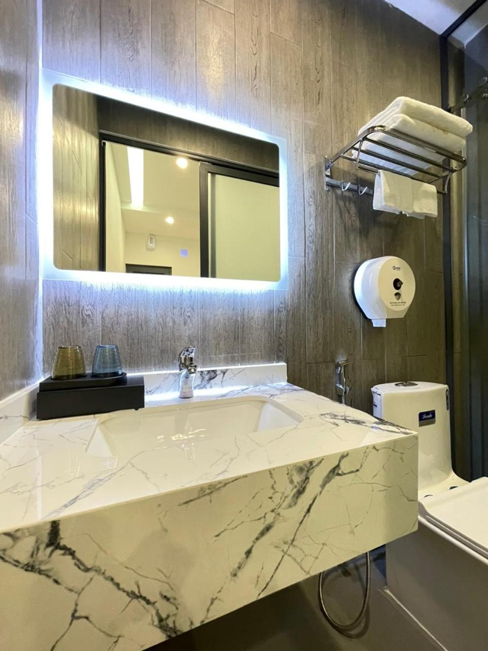 Tay Ninh City Hotel Esterno foto