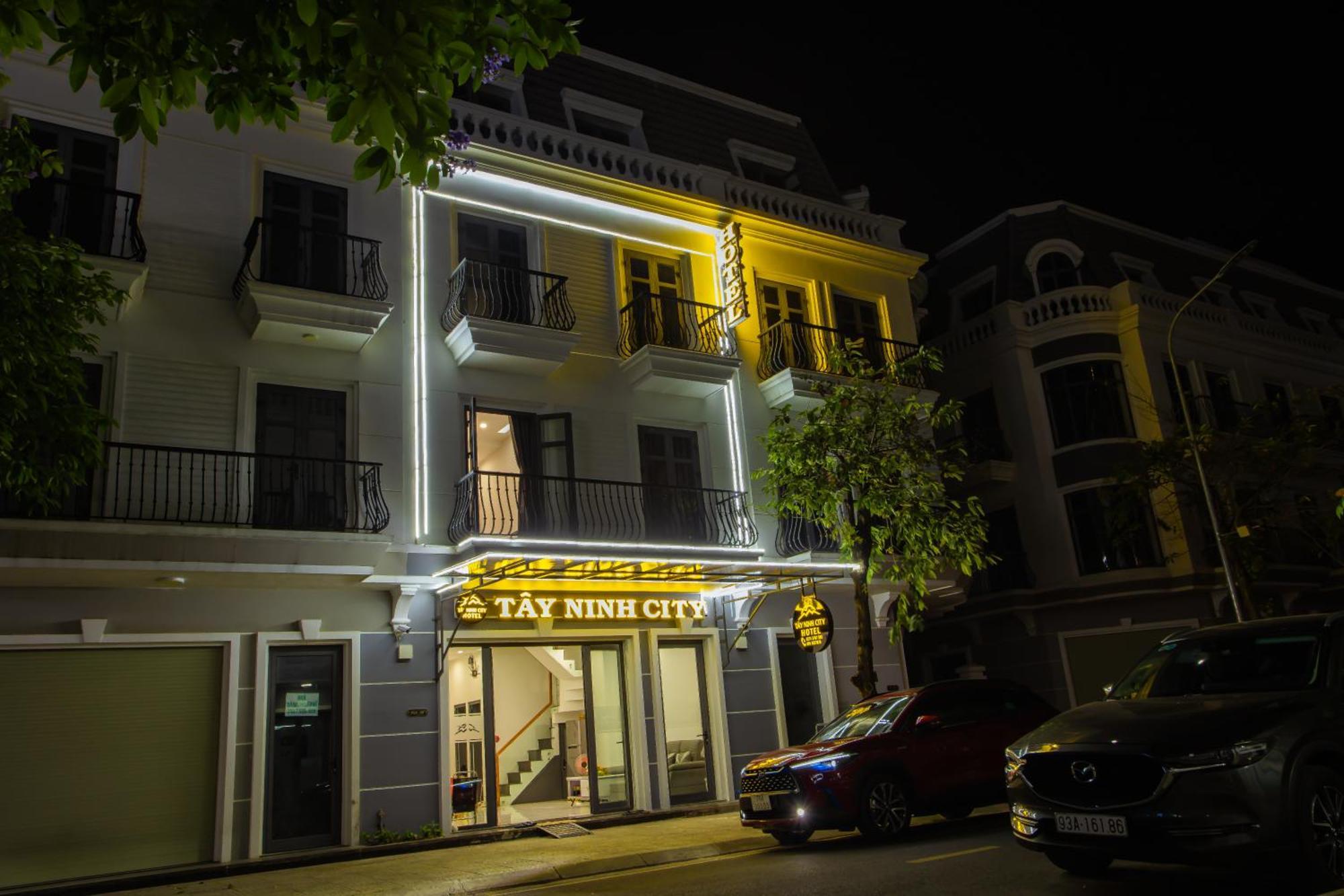 Tay Ninh City Hotel Esterno foto